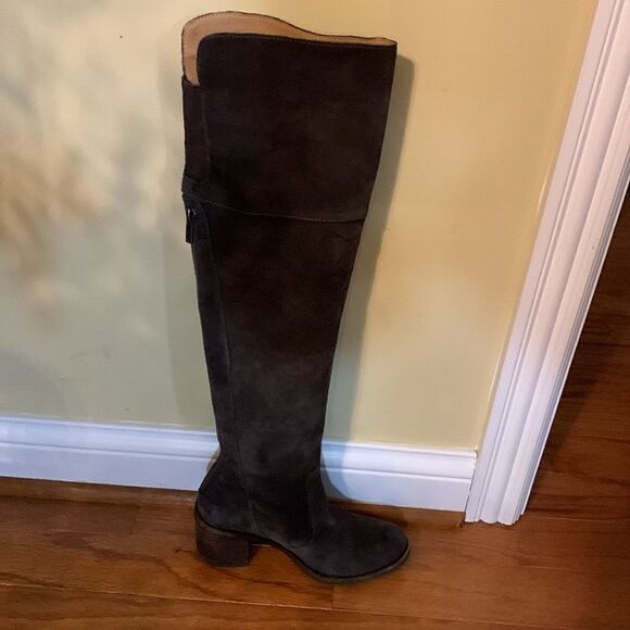 Lucky Brand Size 6 gray suede Rayla over the knee riding boot. - Picture 1 of 14